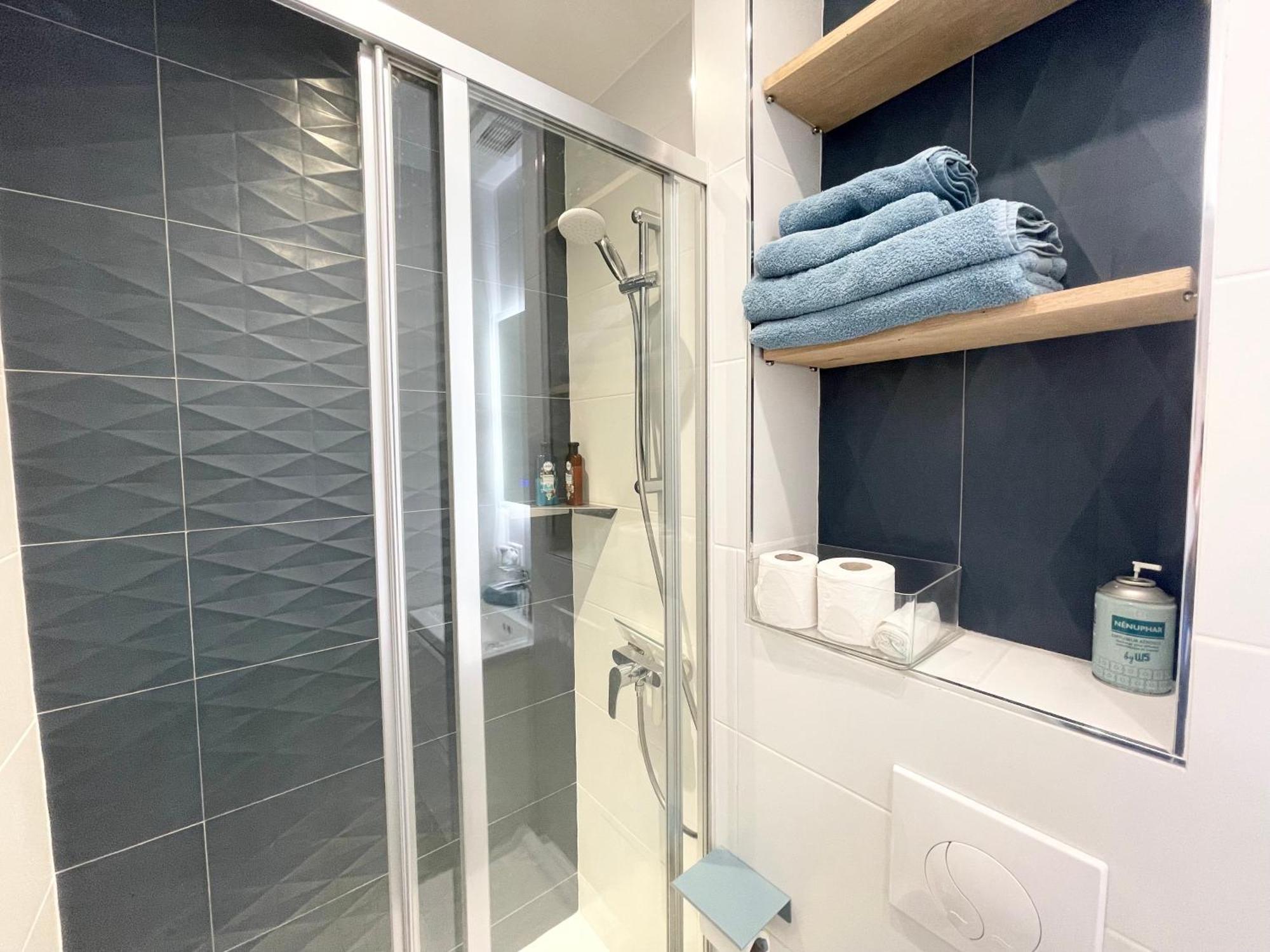 Homelivia Av Jean Medecin Nice Pokoj fotografie